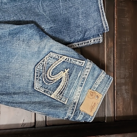 Silver Suki Jeans - Picture 2 of 7